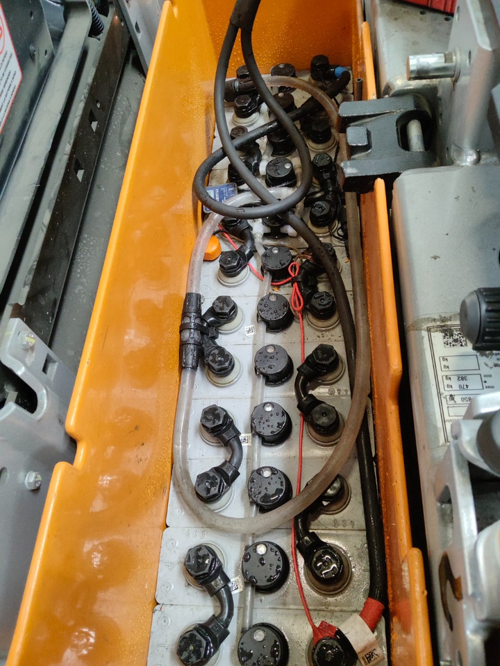 Still LTX50 - Chariot tracteur: photos 4 Still LTX50 - Chariot tracteur: photos 4