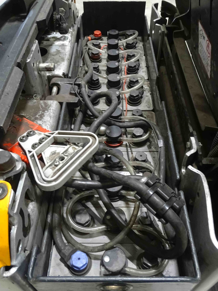 Still LTX50 - Chariot tracteur: photos 4 Still LTX50 - Chariot tracteur: photos 4