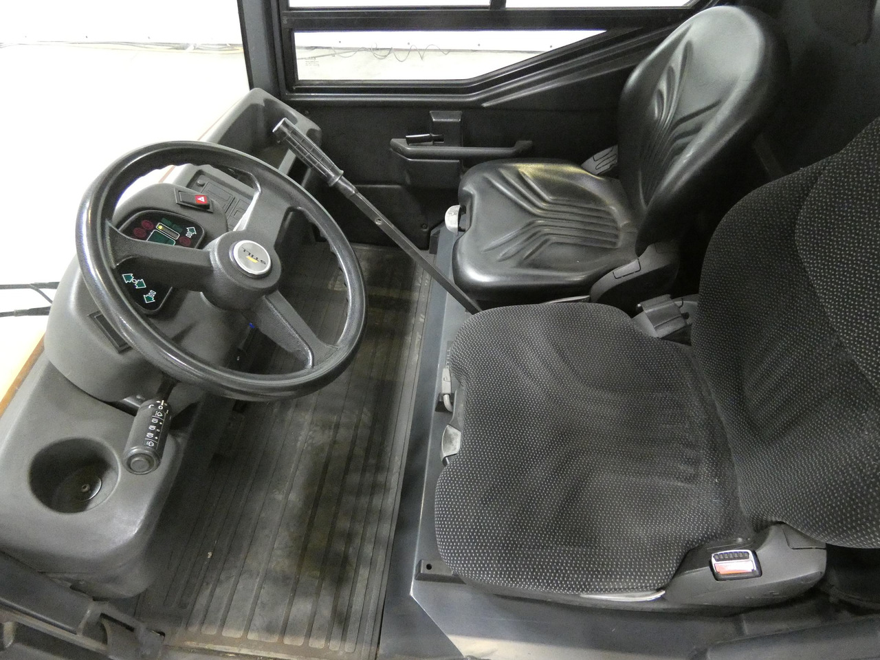 Still R07-25 - Chariot tracteur: photos 3 Still R07-25 - Chariot tracteur: photos 3