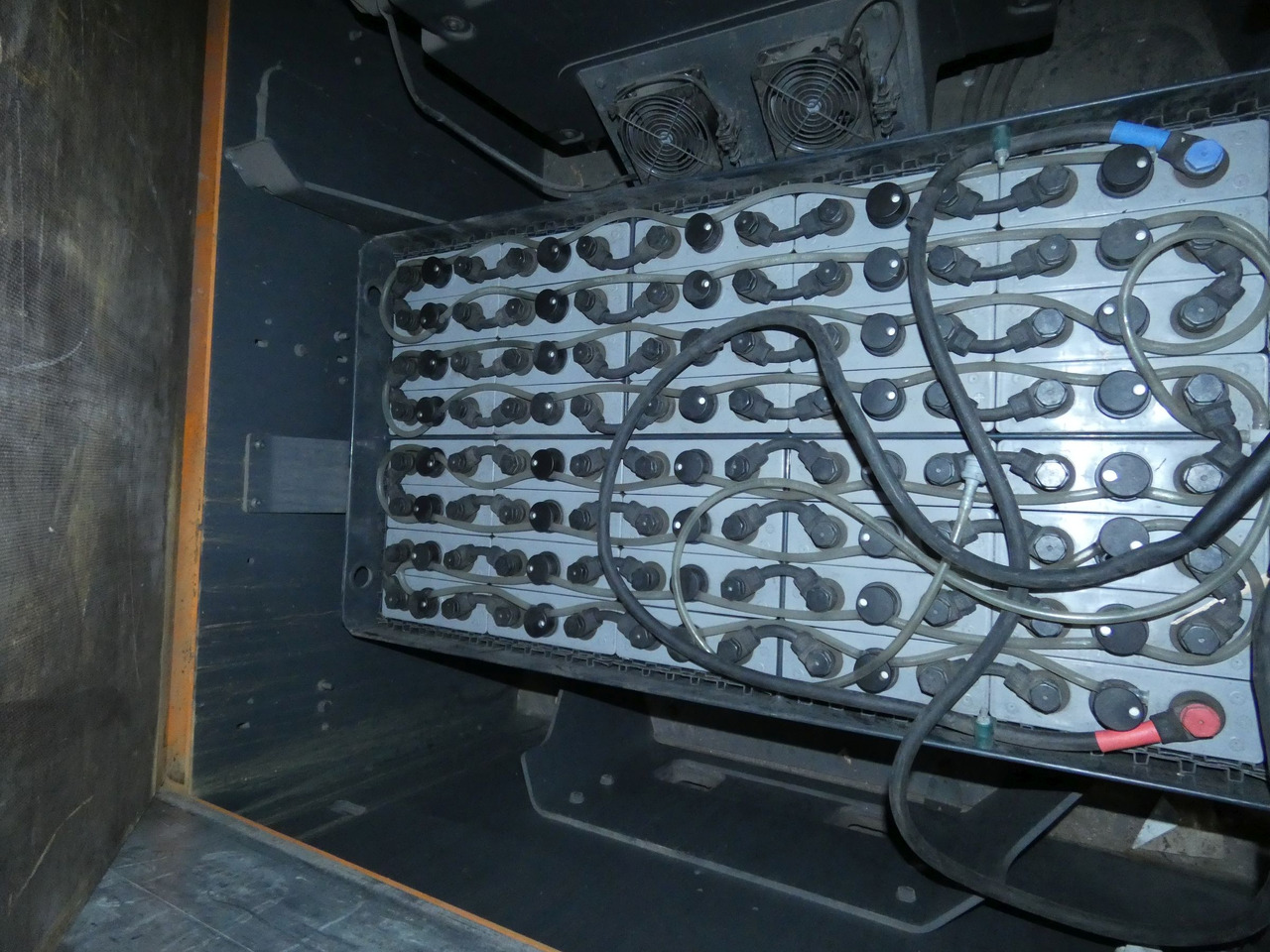 Still R08-20 - Chariot tracteur: photos 4 Still R08-20 - Chariot tracteur: photos 4