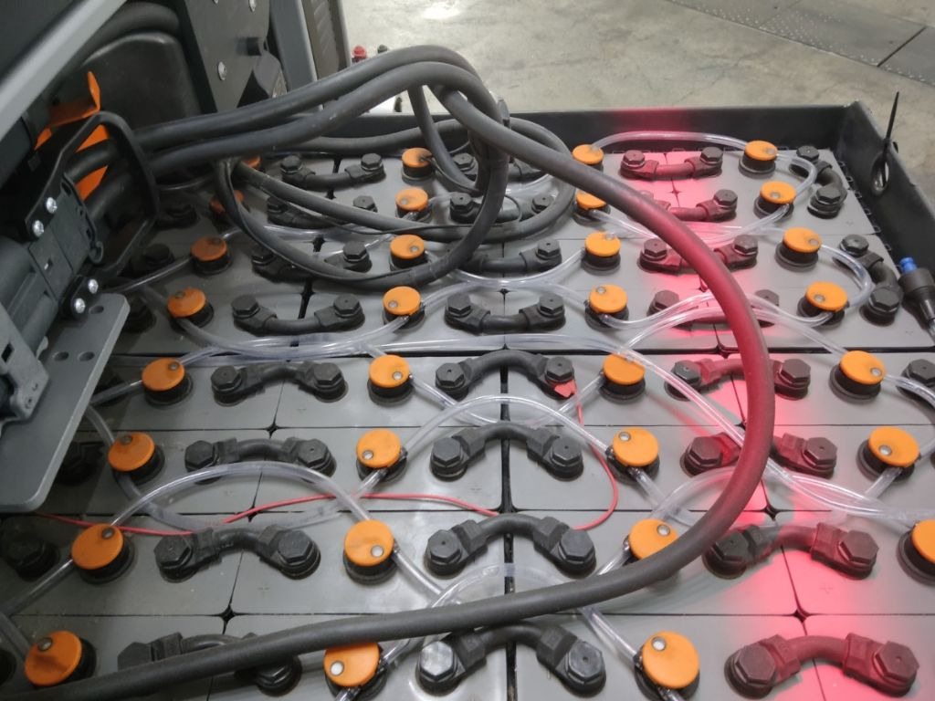 Still RX60-25 - Chariot élévateur électrique: photos 4 Still RX60-25 - Chariot élévateur électrique: photos 4