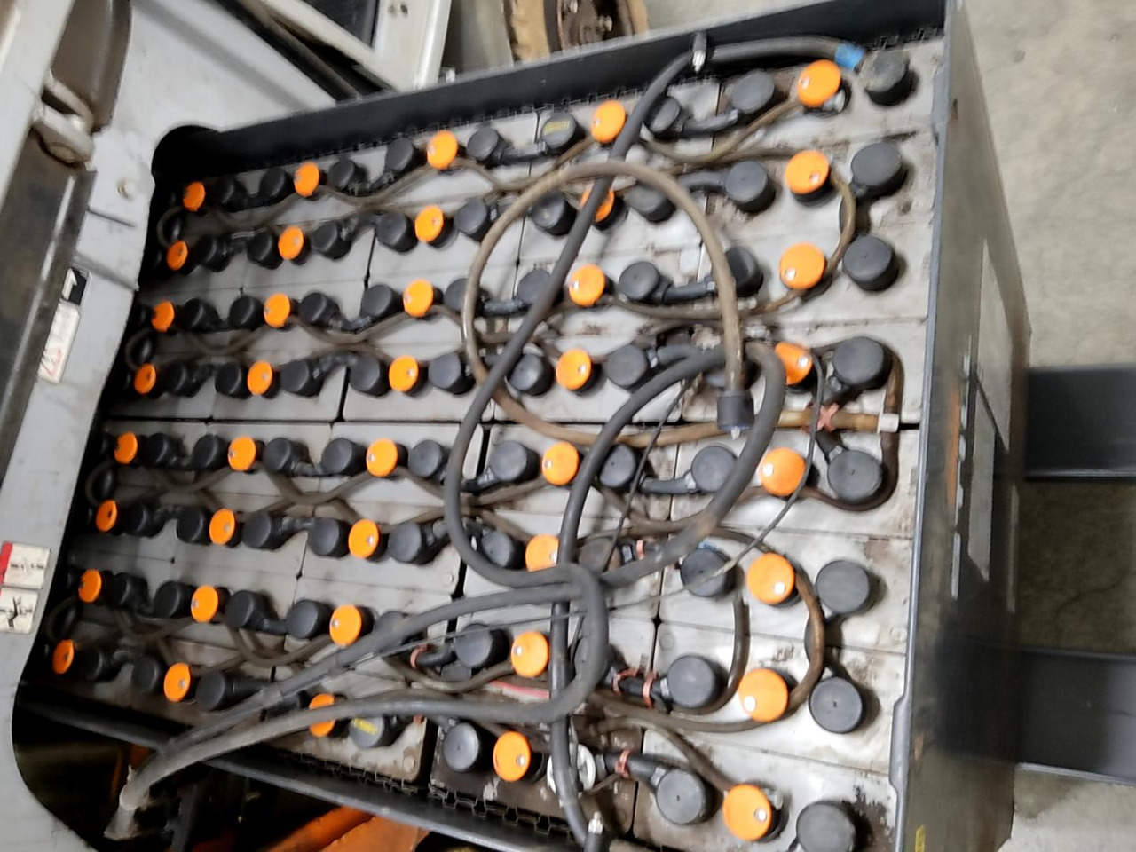 Still RX60-30 - Chariot élévateur électrique: photos 4 Still RX60-30 - Chariot élévateur électrique: photos 4