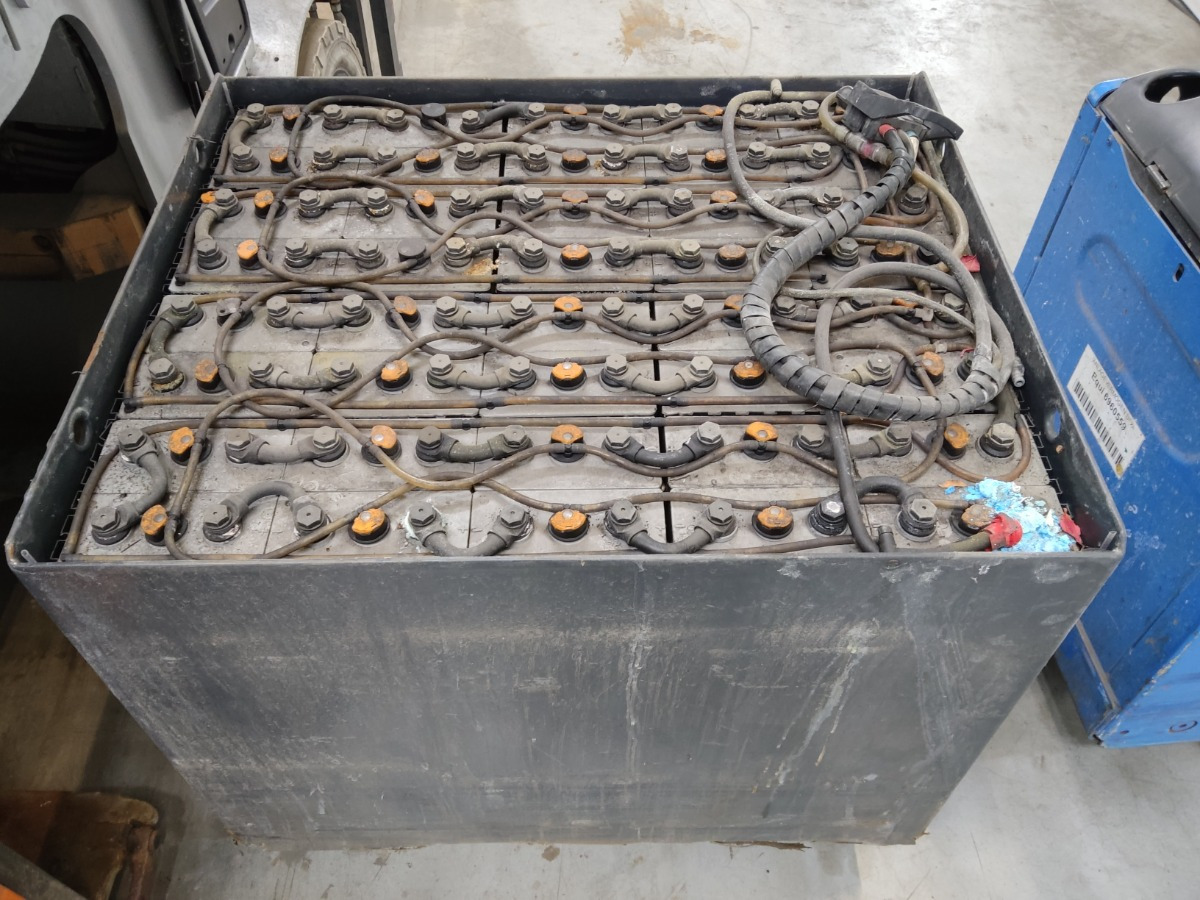 Still RX60-40 - Chariot élévateur électrique: photos 4 Still RX60-40 - Chariot élévateur électrique: photos 4