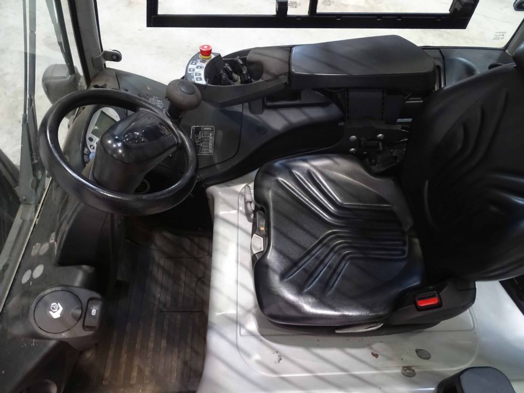 Still RX60-50/600 - Chariot élévateur électrique: photos 3 Still RX60-50/600 - Chariot élévateur électrique: photos 3