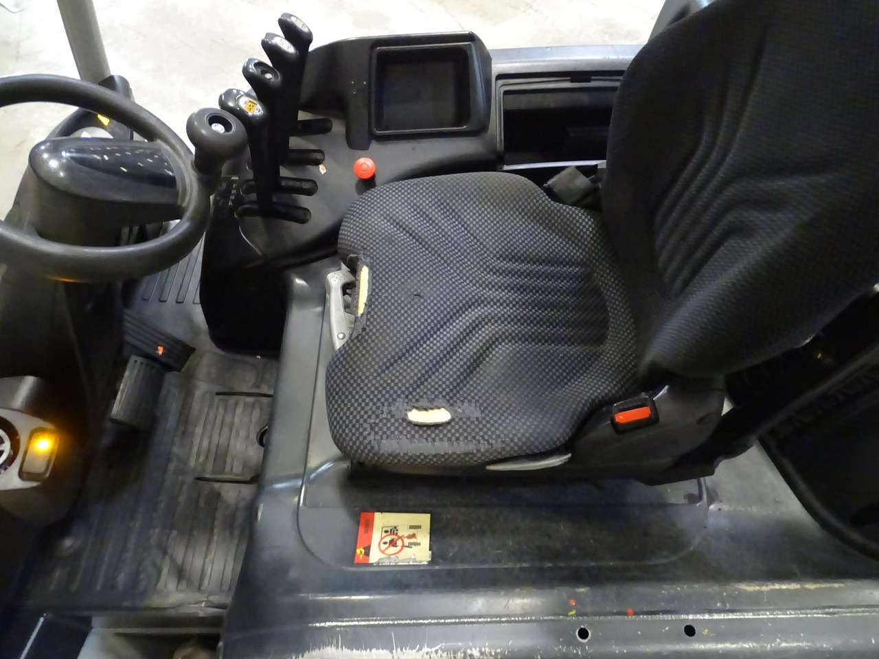 Still RX60-50 - Chariot élévateur électrique: photos 3 Still RX60-50 - Chariot élévateur électrique: photos 3