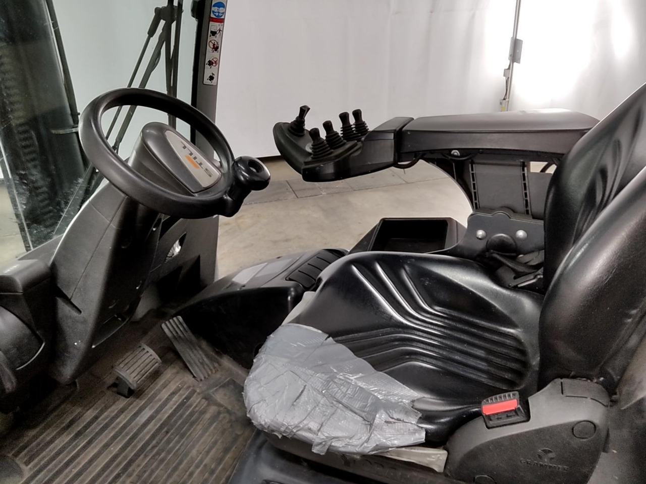 Still RX70-25 - Chariot élévateur diesel: photos 3 Still RX70-25 - Chariot élévateur diesel: photos 3