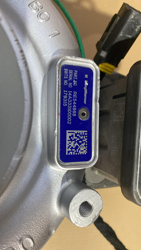BorgWarner 179315/RE544868 JOHN DEERE - Turbocompresseur pour Tracteur agricole: photos 2 BorgWarner 179315/RE544868 JOHN DEERE - Turbocompresseur pour Tracteur agricole: photos 2