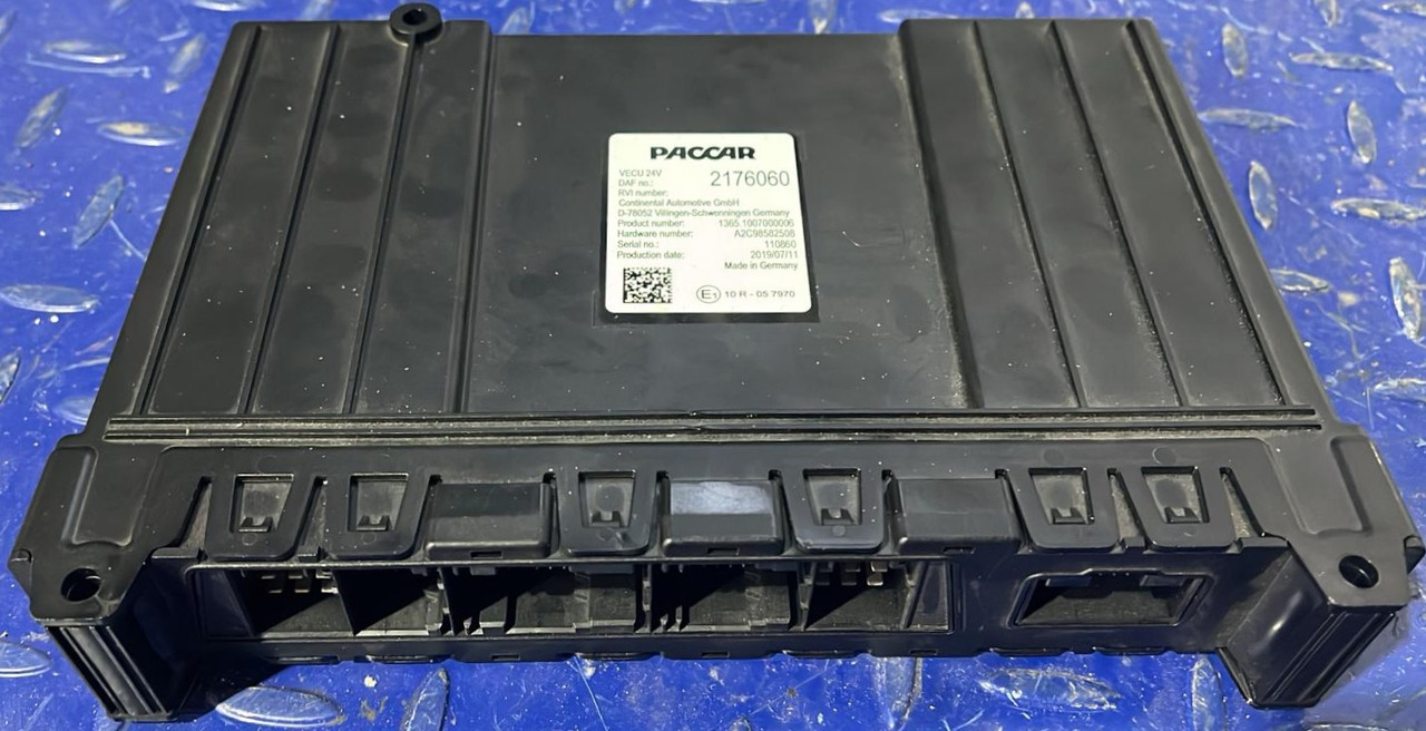DAF XF CF VECU Control Unit Module 2176060 - Bloc de gestion: photos 1 DAF XF CF VECU Control Unit Module 2176060 - Bloc de gestion: photos 1