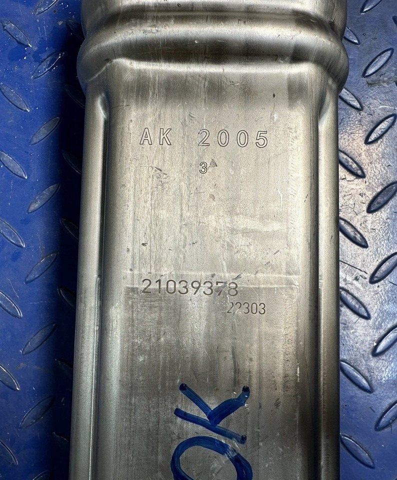 DETROIT DD15 A4721401575 - Refroidisseur EGR pour Camion: photos 3 DETROIT DD15 A4721401575 - Refroidisseur EGR pour Camion: photos 3