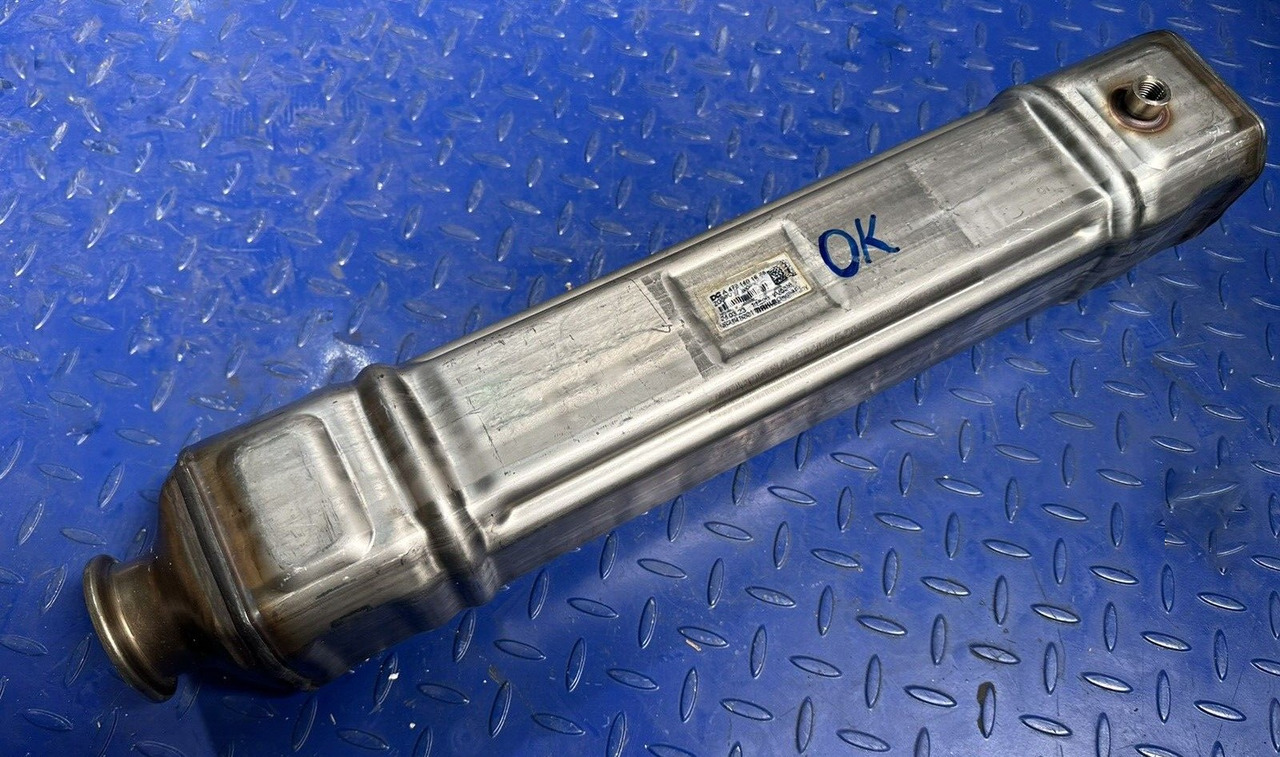 DETROIT DD15 A4721401575 - Refroidisseur EGR pour Camion: photos 4 DETROIT DD15 A4721401575 - Refroidisseur EGR pour Camion: photos 4