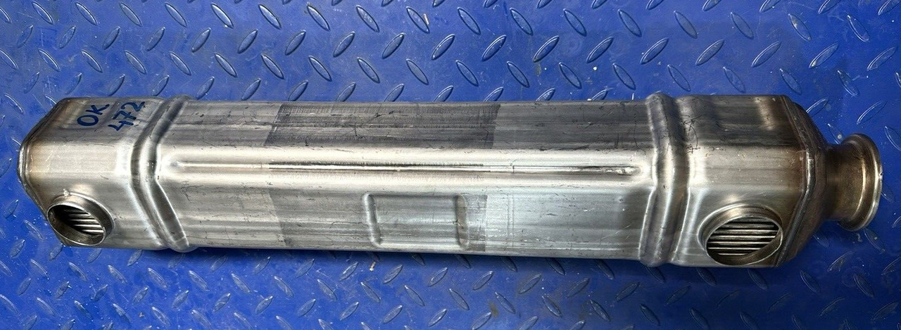 DETROIT DD15 A4721401575 - Refroidisseur EGR pour Camion: photos 1 DETROIT DD15 A4721401575 - Refroidisseur EGR pour Camion: photos 1