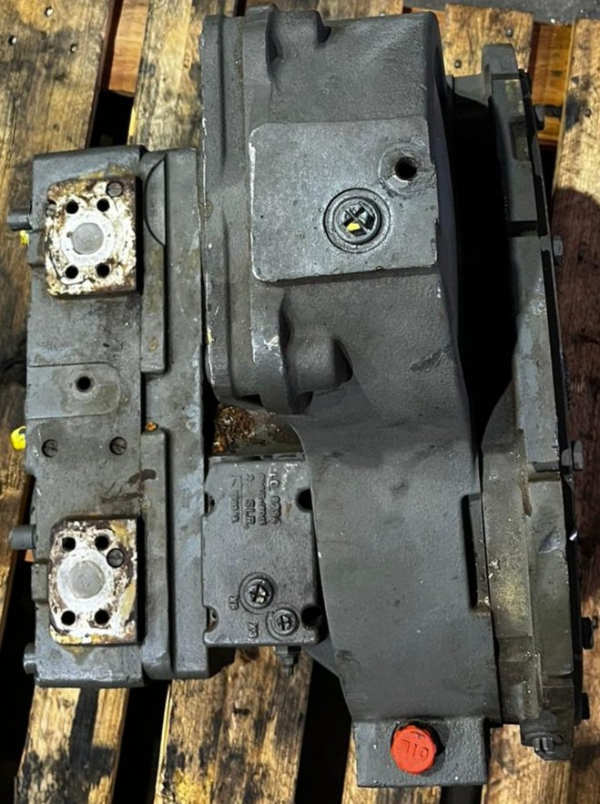 LIEBHERR Axial Piston Pump DPVP 0 108 - Pompe hydraulique: photos 5 LIEBHERR Axial Piston Pump DPVP 0 108 - Pompe hydraulique: photos 5