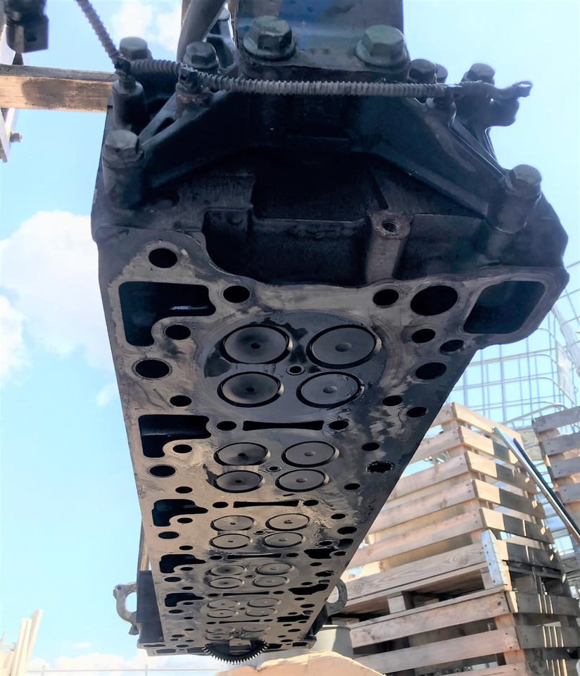 MERCEDES-BENZ Actros Antos Arocs OM471 Cylinder Head - Culasse pour Camion: photos 3 MERCEDES-BENZ Actros Antos Arocs OM471 Cylinder Head - Culasse pour Camion: photos 3