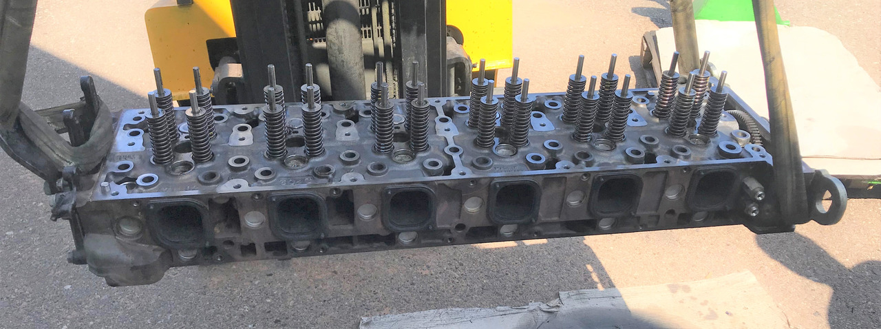 MERCEDES-BENZ Actros Antos Arocs OM471 Cylinder Head - Culasse pour Camion: photos 2 MERCEDES-BENZ Actros Antos Arocs OM471 Cylinder Head - Culasse pour Camion: photos 2