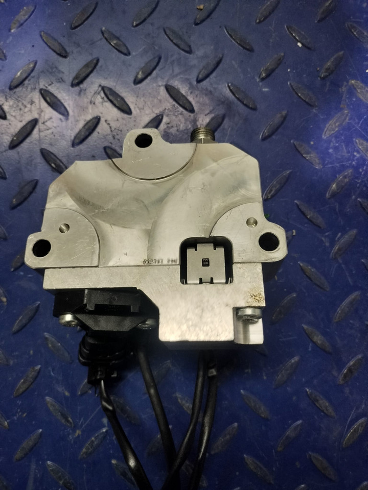 MERCEDES-BENZ Atego 2015 om934 fuel metering unit A9360700255 A9360700255 - Pompe à carburant pour Camion: photos 2 MERCEDES-BENZ Atego 2015 om934 fuel metering unit A9360700255 A9360700255 - Pompe à carburant pour Camion: photos 2