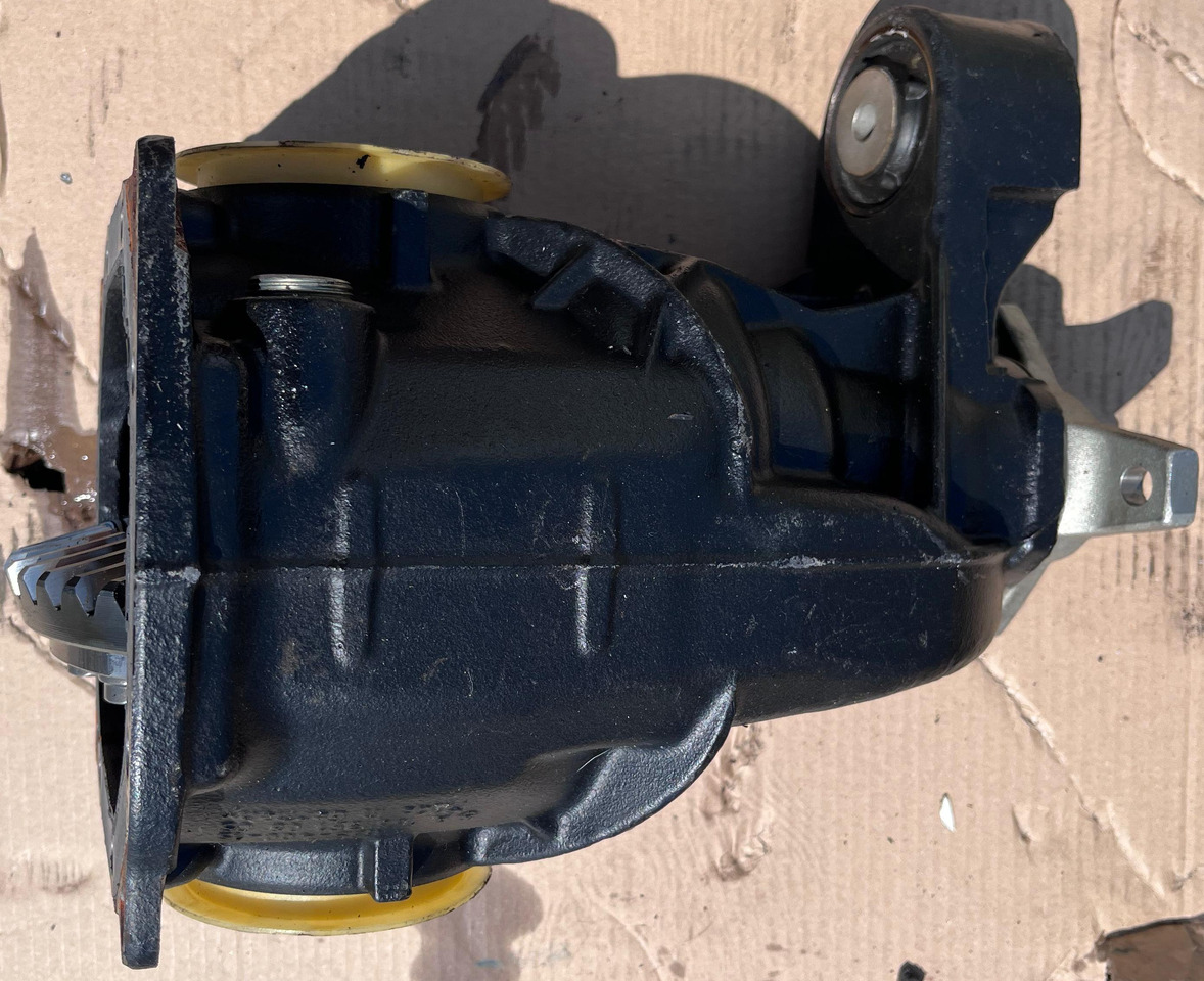 MERCEDES-BENZ Mercedes Benz Rear Axle Differential A1663510605 - Différentiel: photos 1 MERCEDES-BENZ Mercedes Benz Rear Axle Differential A1663510605 - Différentiel: photos 1