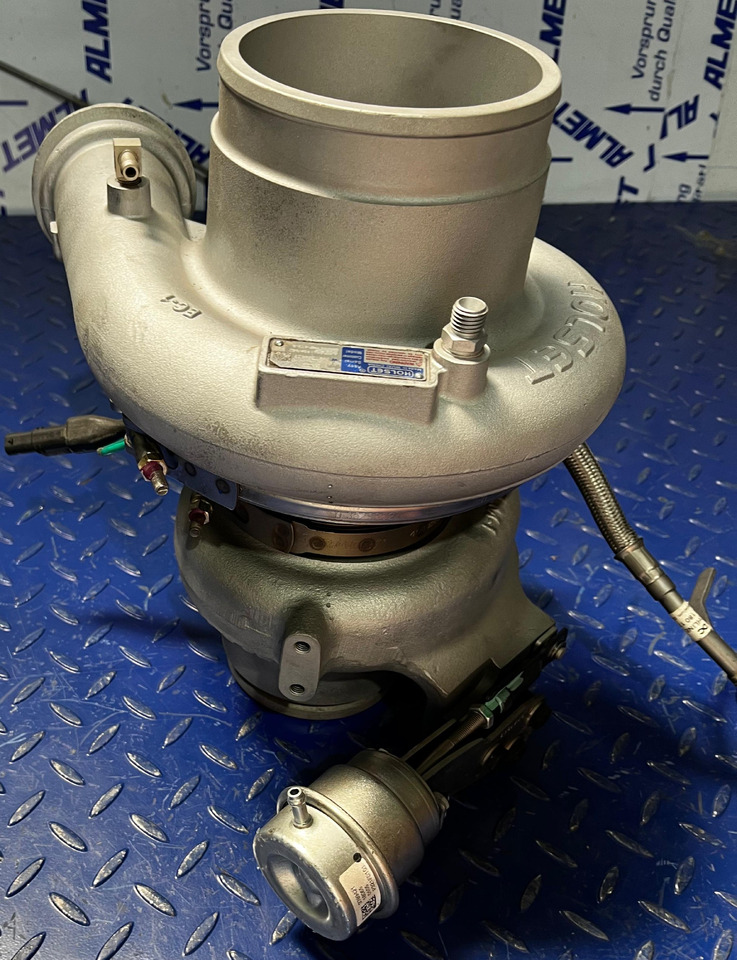MTU DEMAG AC 300-6 - Turbocompresseur: photos 4 MTU DEMAG AC 300-6 - Turbocompresseur: photos 4