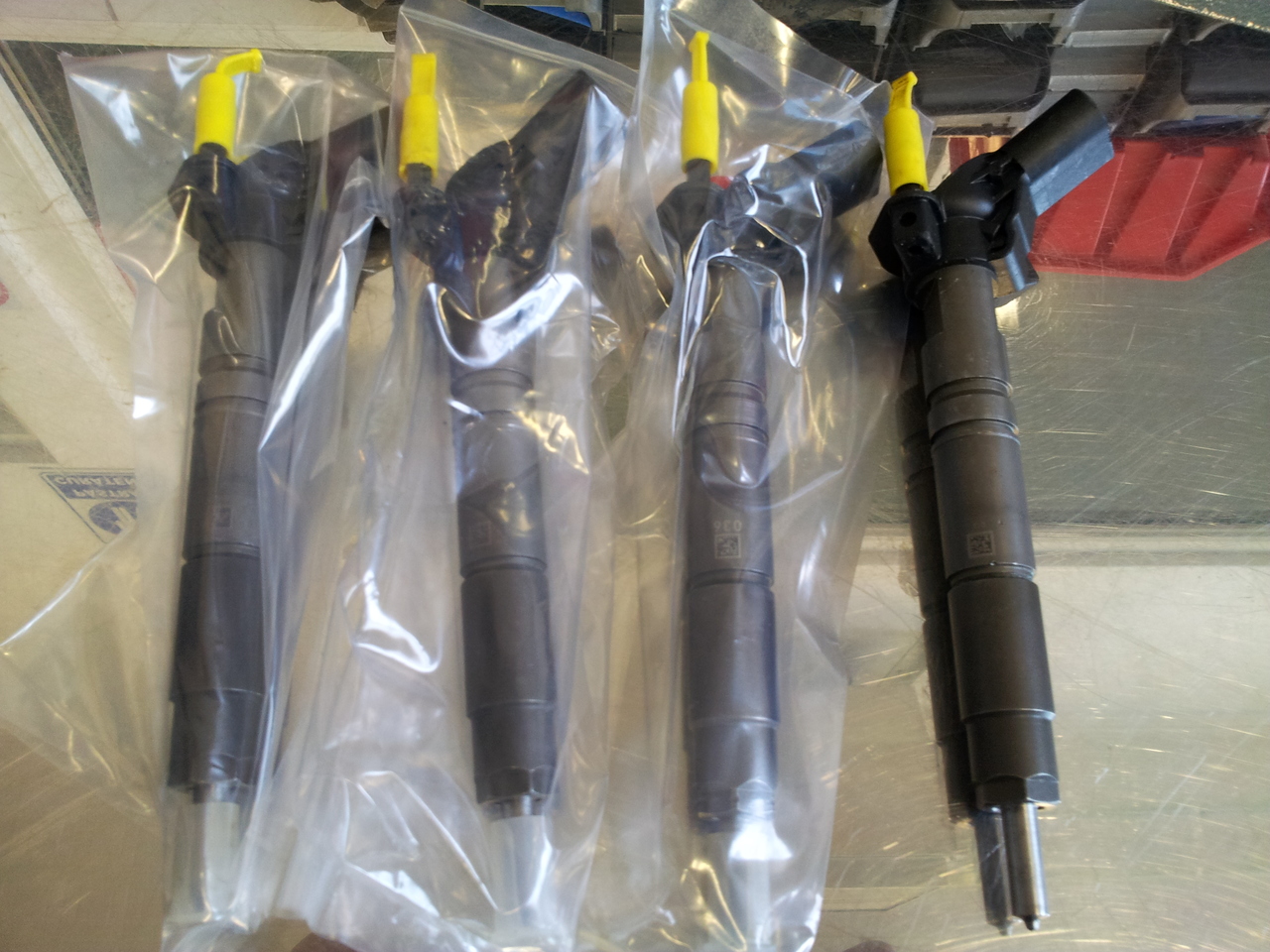 Mercedes 3.0L Euro 4 Piezo Injectors 0445115064 A6420701387 Sprinter, Vito, Viano, E Class, S Class, ML R Class, G CLass - Pompe haute pression pour Autocar: photos 3 Mercedes 3.0L Euro 4 Piezo Injectors 0445115064 A6420701387 Sprinter, Vito, Viano, E Class, S Class, ML R Class, G CLass - Pompe haute pression pour Autocar: photos 3