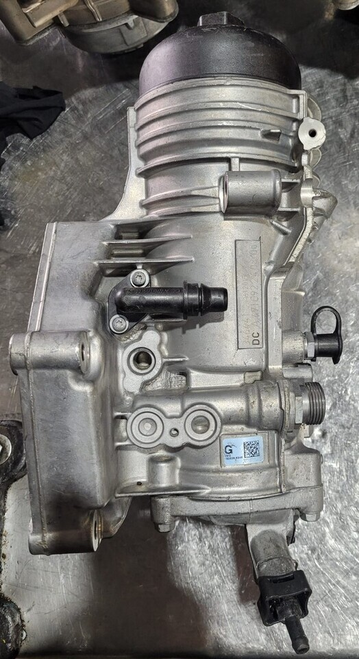 Mercedes Actros Fuel Filter Housing A4710909352 - Filtre à carburant pour Camion: photos 1 Mercedes Actros Fuel Filter Housing A4710909352 - Filtre à carburant pour Camion: photos 1