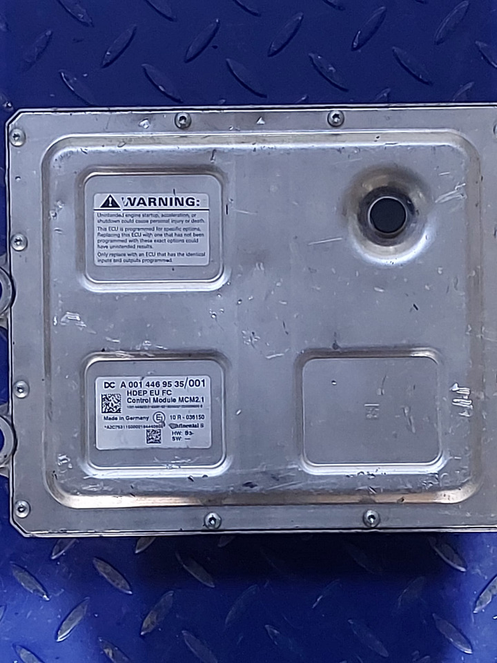 Mercedes Actros MP4 Atego Antos MCM 2.1 A0014469535 Euro 6 ECU REMAN - Bloc de gestion pour Camion: photos 3 Mercedes Actros MP4 Atego Antos MCM 2.1 A0014469535 Euro 6 ECU REMAN - Bloc de gestion pour Camion: photos 3