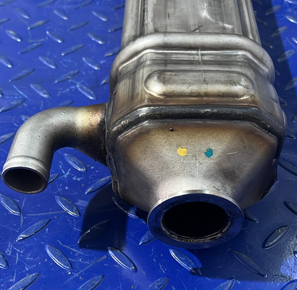 Mercedes Benz /DETROIT EGR OM926 A9261420679 (A9261420379) - Refroidisseur EGR: photos 3 Mercedes Benz /DETROIT EGR OM926 A9261420679 (A9261420379) - Refroidisseur EGR: photos 3