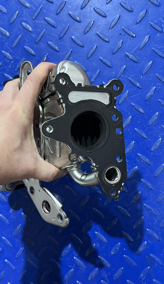 Mercedes Benz EGR Radiator A6541409200 - Refroidisseur EGR: photos 3 Mercedes Benz EGR Radiator A6541409200 - Refroidisseur EGR: photos 3