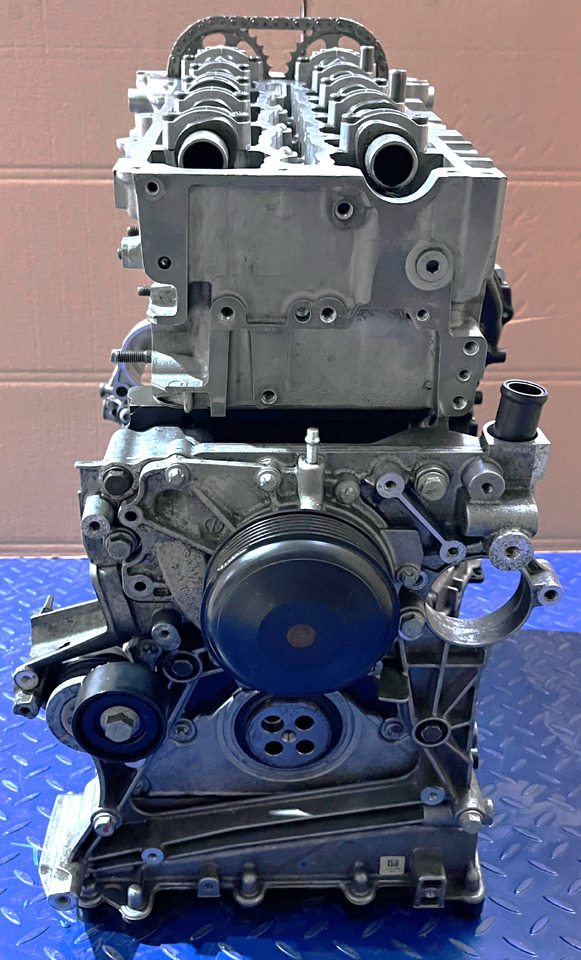 Mercedes Benz Motor Reconditionat OM651 Euro 5/6 - Moteur pour Camion: photos 4 Mercedes Benz Motor Reconditionat OM651 Euro 5/6 - Moteur pour Camion: photos 4