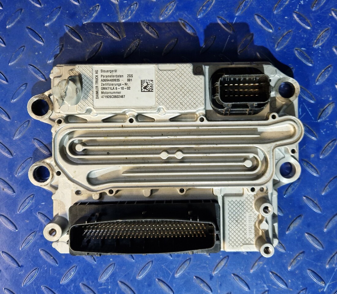 MERCEDES-BENZ Actros mp4 MCM2 MCM 2.1 A0024461235 Reconditioned - Pièces de rechange pour Autre matériel: photos 4 MERCEDES-BENZ Actros mp4 MCM2 MCM 2.1 A0024461235 Reconditioned - Pièces de rechange pour Autre matériel: photos 4
