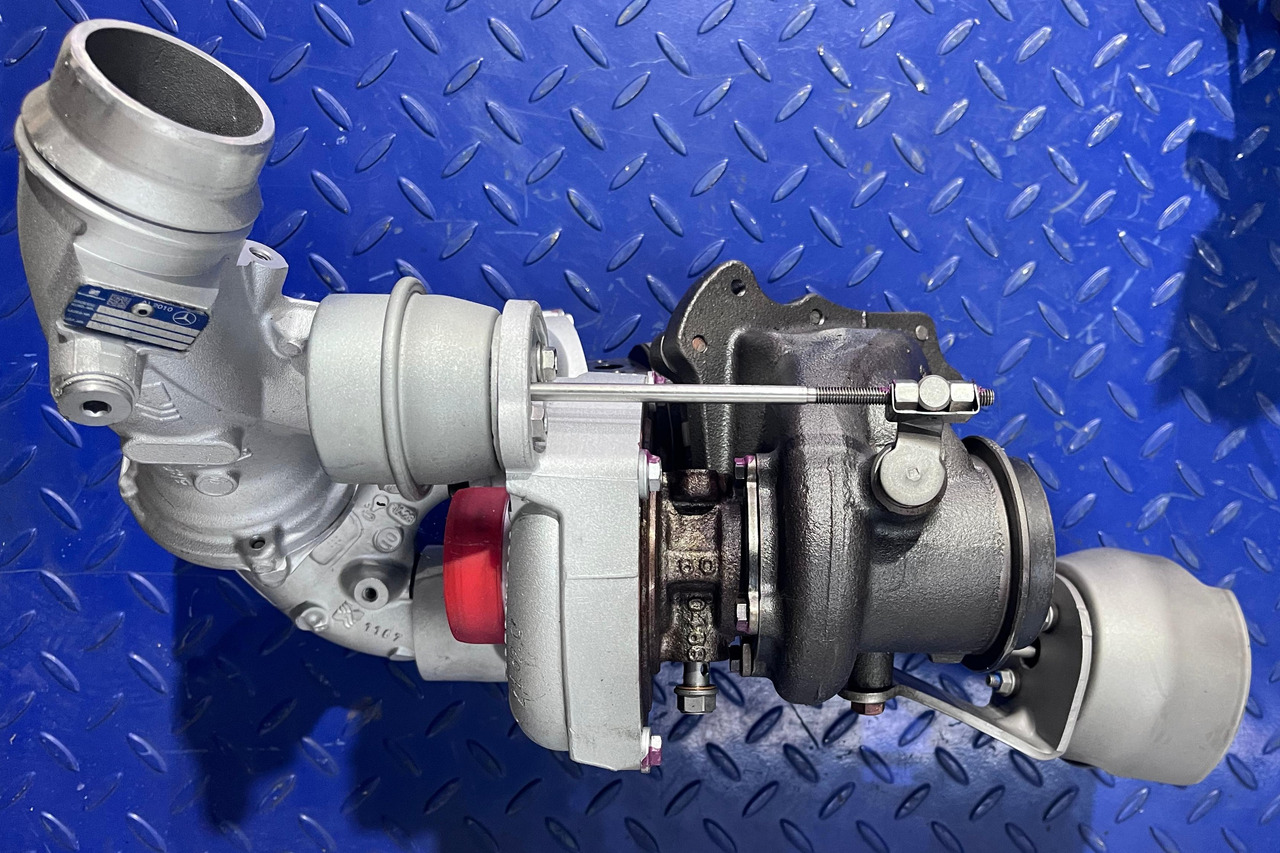Turbo Mercedes Sprinter 216/316/416/516 CDI BiTurbo Euro 5 - Moteur et pièces pour Voiture: photos 1 Turbo Mercedes Sprinter 216/316/416/516 CDI BiTurbo Euro 5 - Moteur et pièces pour Voiture: photos 1