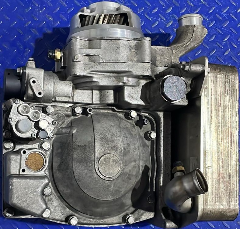 VOITH RETARDER ACTROS MP3 - Transmission pour Camion: photos 1 VOITH RETARDER ACTROS MP3 - Transmission pour Camion: photos 1