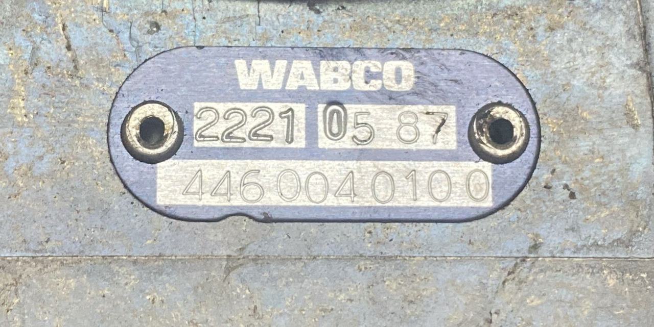 WABCO MAN ABS ASR 4460040100 - Bloc de gestion: photos 3 WABCO MAN ABS ASR 4460040100 - Bloc de gestion: photos 3