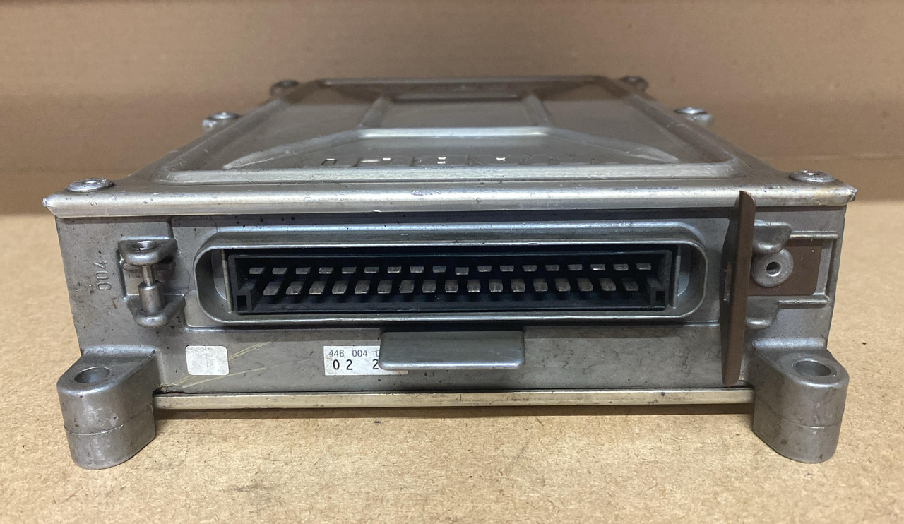 WABCO MAN ABS ASR 4460040100 - Bloc de gestion: photos 2 WABCO MAN ABS ASR 4460040100 - Bloc de gestion: photos 2
