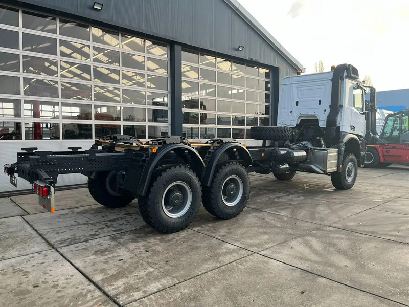 Mercedes-Benz Arocs 3340 A 6x6 Chassis cabin - Châssis cabine: photos 5 Mercedes-Benz Arocs 3340 A 6x6 Chassis cabin - Châssis cabine: photos 5