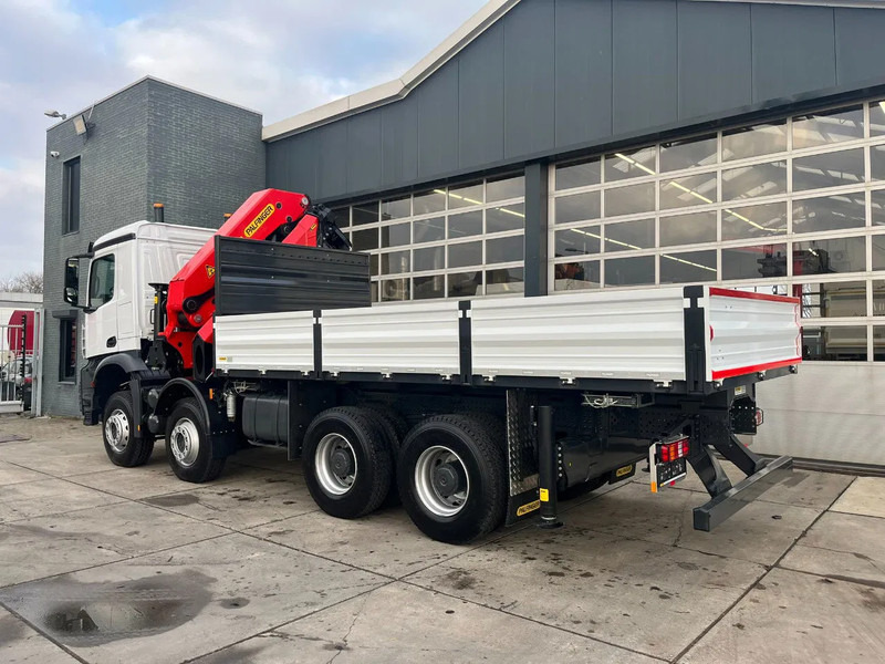Mercedes-Benz Arocs 4140 K 8x4 Crane Truck (Pre order) - Camion grue: photos 3 Mercedes-Benz Arocs 4140 K 8x4 Crane Truck (Pre order) - Camion grue: photos 3