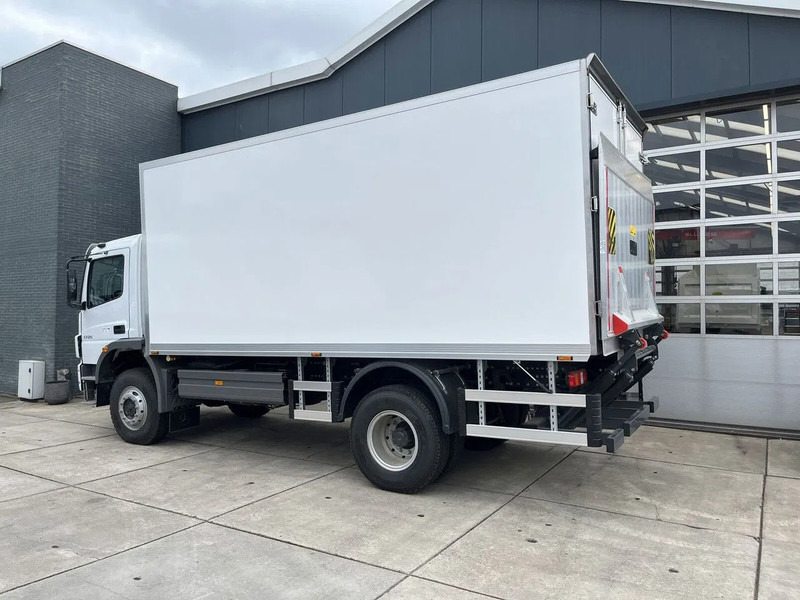 Mercedes-Benz Atego 1725 4x4 Refrigerator Truck (6 units) - Camion frigorifique: photos 3 Mercedes-Benz Atego 1725 4x4 Refrigerator Truck (6 units) - Camion frigorifique: photos 3