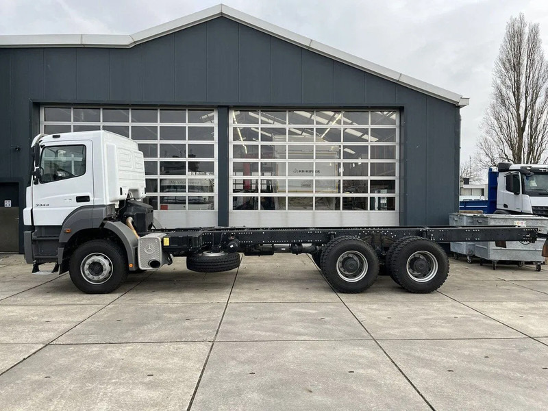 Mercedes-Benz Axor 3344 6x4 Chassis Cabin - Châssis cabine: photos 2 Mercedes-Benz Axor 3344 6x4 Chassis Cabin - Châssis cabine: photos 2
