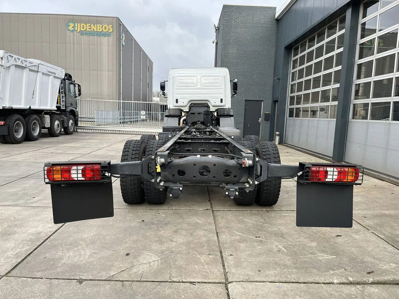 Mercedes-Benz Axor 3344 6x4 Chassis Cabin - Châssis cabine: photos 5 Mercedes-Benz Axor 3344 6x4 Chassis Cabin - Châssis cabine: photos 5