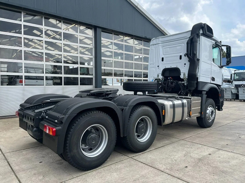 Tracteur routier neuf Mercedes-Benz Actros 3348 S 6x4 Tractor Head: photos 6 Tracteur routier neuf Mercedes-Benz Actros 3348 S 6x4 Tractor Head: photos 6