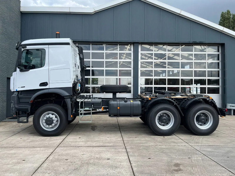 Mercedes-Benz Arocs 4058 AS 6x6 Tractor Head 180T Push Pull EURO-5 - Tracteur routier: photos 2 Mercedes-Benz Arocs 4058 AS 6x6 Tractor Head 180T Push Pull EURO-5 - Tracteur routier: photos 2