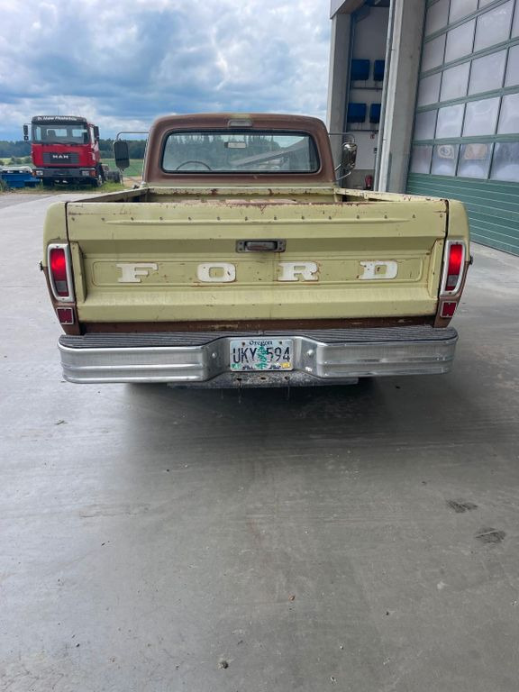 Ford F 100 - Voiture: photos 3 Ford F 100 - Voiture: photos 3
