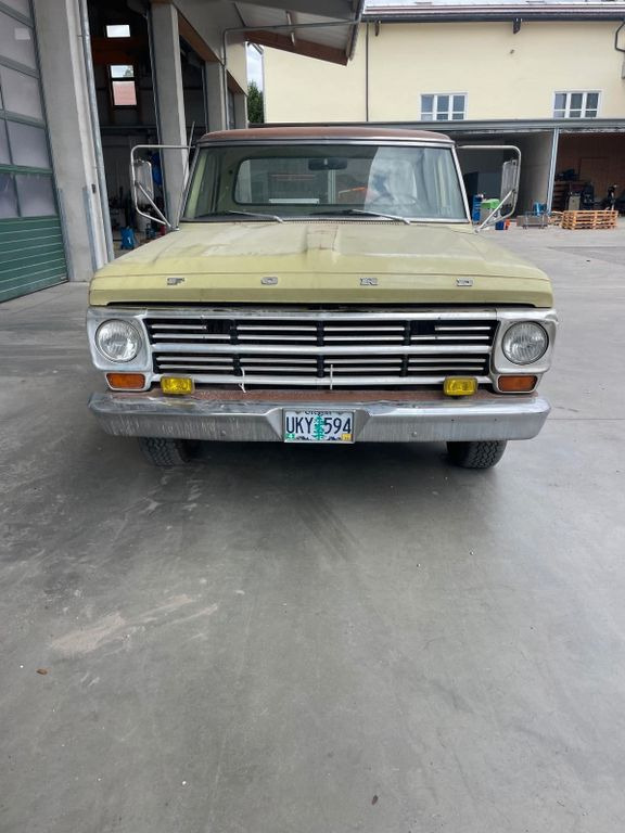 Ford F 100 - Voiture: photos 2 Ford F 100 - Voiture: photos 2