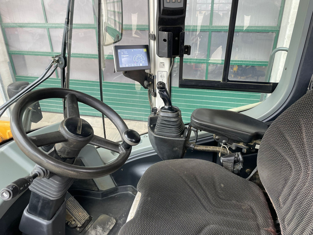 Liebherr L566 - Chargeuse sur pneus: photos 5 Liebherr L566 - Chargeuse sur pneus: photos 5