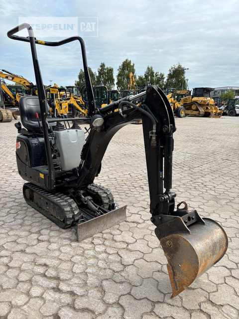 Cat 300.9D - Mini pelle: photos 1 Cat 300.9D - Mini pelle: photos 1