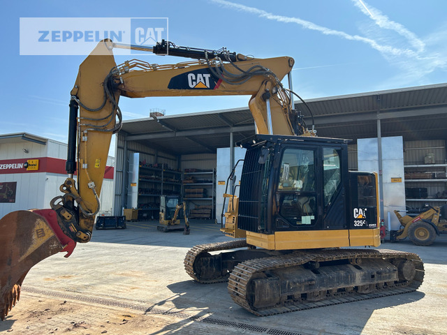 Cat 325FL - Pelle sur chenille: photos 1 Cat 325FL - Pelle sur chenille: photos 1