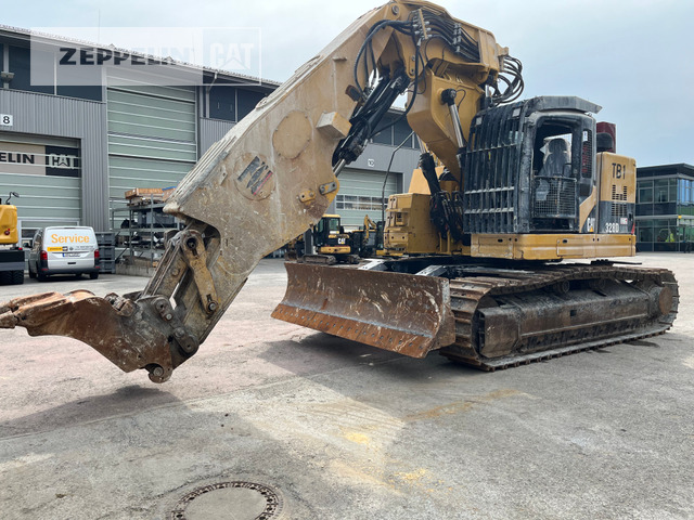 Cat 328DTUNNEL - Tunnelier: photos 1 Cat 328DTUNNEL - Tunnelier: photos 1