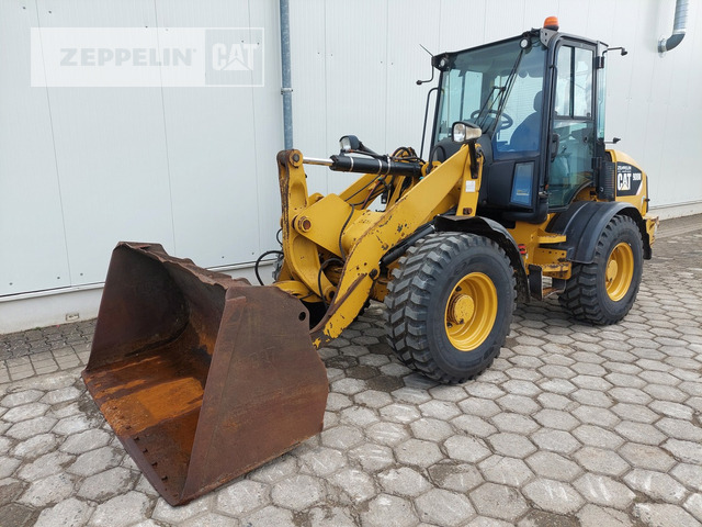 Cat 908M - Chargeuse sur pneus: photos 1 Cat 908M - Chargeuse sur pneus: photos 1