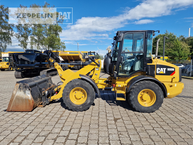 Cat 908M - Chargeuse sur pneus: photos 3 Cat 908M - Chargeuse sur pneus: photos 3