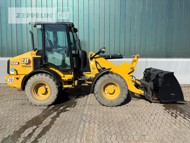 Cat 908M - Chargeuse sur pneus: photos 5 Cat 908M - Chargeuse sur pneus: photos 5