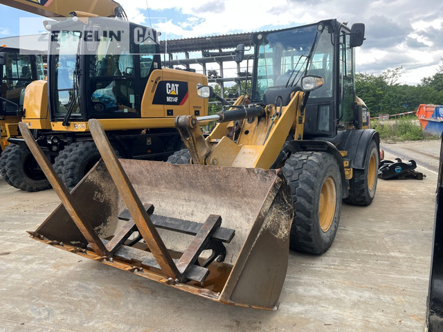 Cat 908M - Chargeuse sur pneus: photos 3 Cat 908M - Chargeuse sur pneus: photos 3