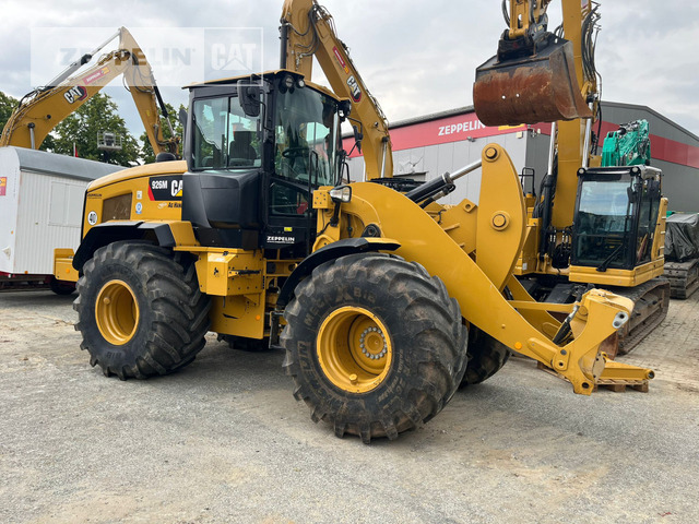 Cat 926M - Chargeuse sur pneus: photos 1 Cat 926M - Chargeuse sur pneus: photos 1